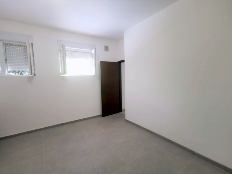 AMPIO 2 CAMERE ZONA PALESTRO €.229.000 - rif.LM014

Proponiamo un ampio 2 camere situato nel cuor...