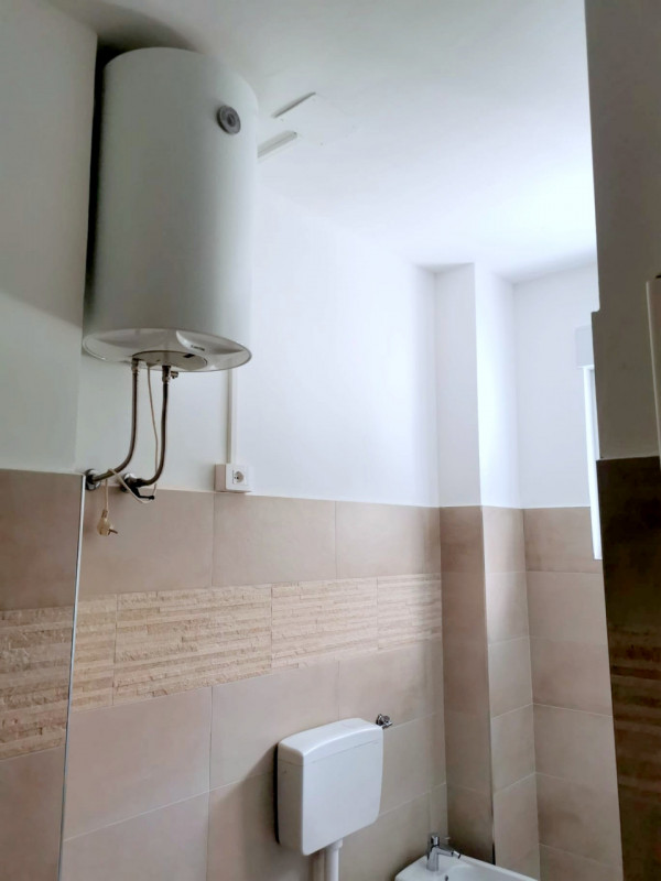 AMPIO 2 CAMERE ZONA PALESTRO €.229.000 - rif.LM014

Proponiamo un ampio 2 camere situato nel cuor...