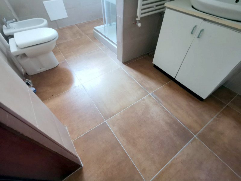 AMPIO 2 CAMERE ZONA PALESTRO €.229.000 - rif.LM014

Proponiamo un ampio 2 camere situato nel cuor...