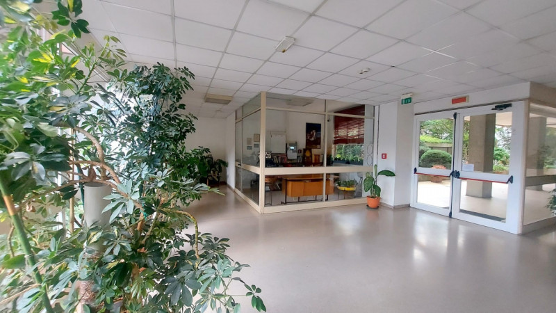 AMPIO 2 CAMERE ZONA PALESTRO €.229.000 - rif.LM014

Proponiamo un ampio 2 camere situato nel cuor...