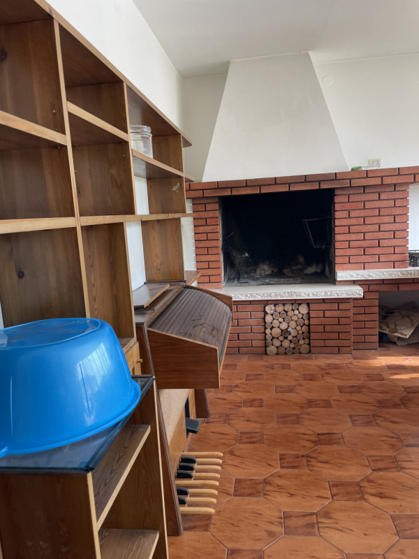 In vendita a Sant'Angelo di Piove di Sacco, proponiamo complesso immobiliare, situato in una stra...