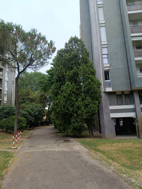 Santa Rita / Facciolati – Ampio pentalocale panoramico con terrazze abitabili, posto auto e vista...