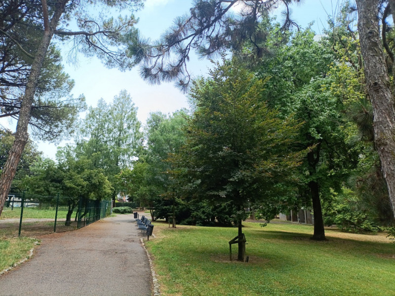 Santa Rita / Facciolati – Ampio pentalocale panoramico con terrazze abitabili, posto auto e vista...