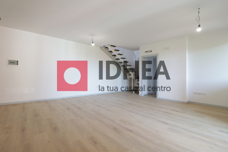 QUINTO DI TREVISO

"""RIFERIMENTO FUQ1"""

L'agenzia immobiliare Idhea ha il piacere di presentar...