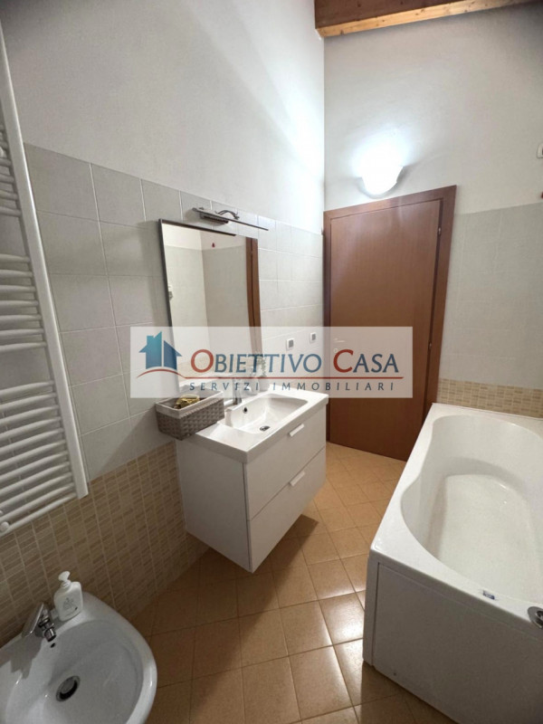 Rif. SD278 - Selvazzano Dentro, in un contesto residenziale centrale, proponiamo in vendita un lu...