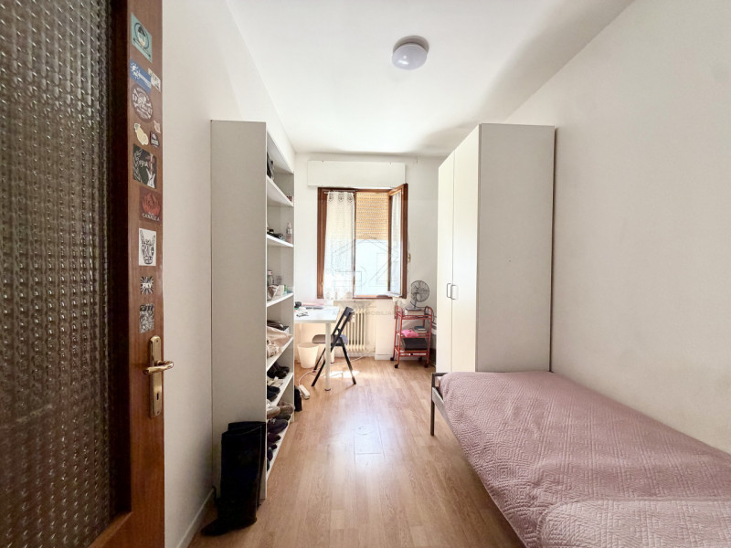 PADOVA-Q. SANTA RITA

Nel cuore del quartiere Santa Rita, in una posizione comoda a tutti i princ...
