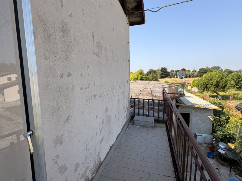 In vendita nel comune di Cadoneghe, proponiamo un'interessante soluzione indipendente unica nel s...