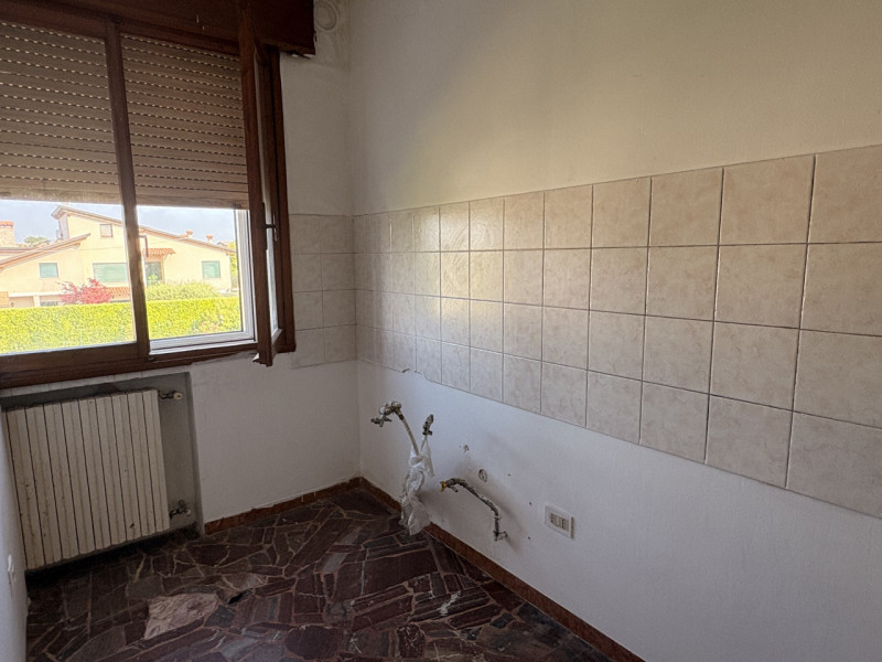 In vendita nel comune di Cadoneghe, proponiamo un'interessante soluzione indipendente unica nel s...