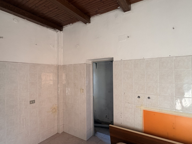 In vendita nel comune di Cadoneghe, proponiamo un'interessante soluzione indipendente unica nel s...