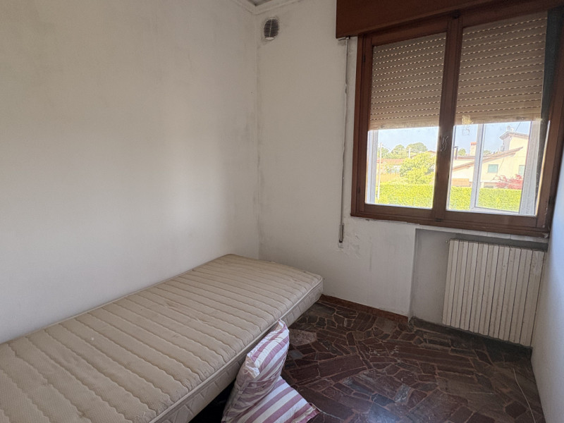 In vendita nel comune di Cadoneghe, proponiamo un'interessante soluzione indipendente unica nel s...