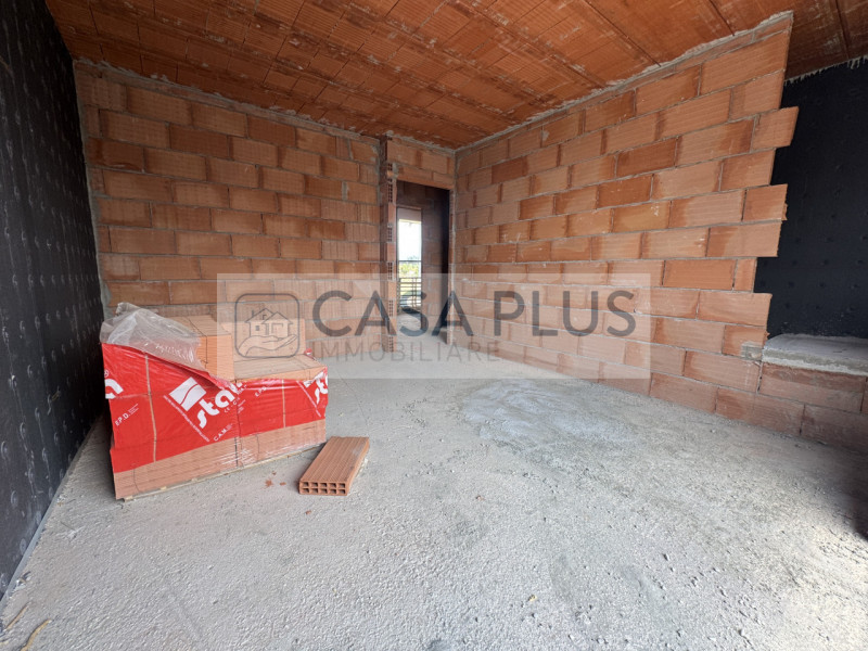 Rossano Veneto, Viale dello Sport, all'interno di un quartiere residenziale tranquillo e ben serv...