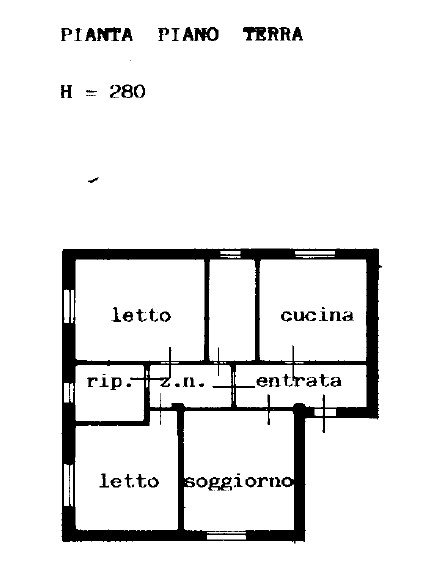 Proponiamo in vendita, per investimento, un accogliente appartamento situato al piano terra di un...