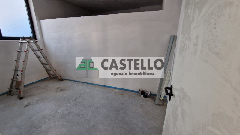 Fiesso D’Artico (VE) Laboratorio/magazzino di circa 160mq disponibile da inizio settembre 2026.

...