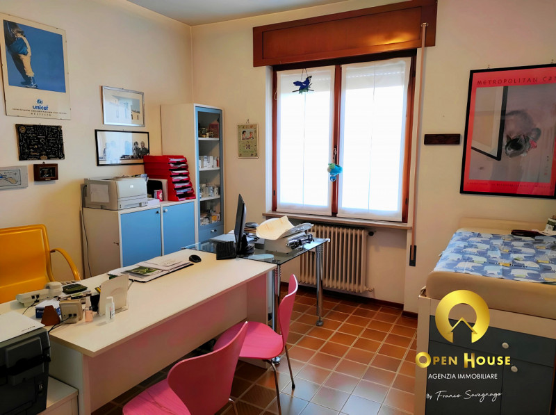 OPEN HOUSE by Franco Savegnago propone in vendita un ambulatorio/ufficio (categoria A/10) attualm...