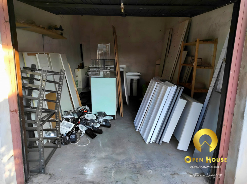 OPEN HOUSE by Franco Savegnago propone in vendita un ambulatorio/ufficio (categoria A/10) attualm...