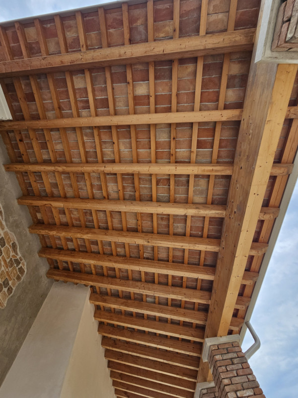 Proponiamo in vendita una splendida villa singola allo stato grezzo, situata nel comune di Borgo ...