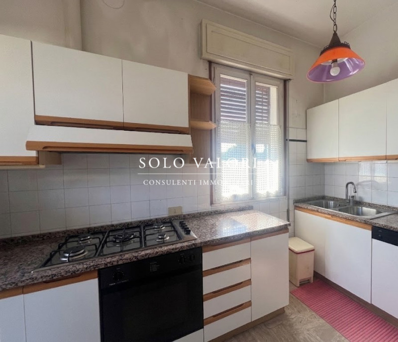 Rif. C359 (per info 392 6956333 Nada - 338 9387816 Matteo)

Casa singola a pochi minuti a piedi d...