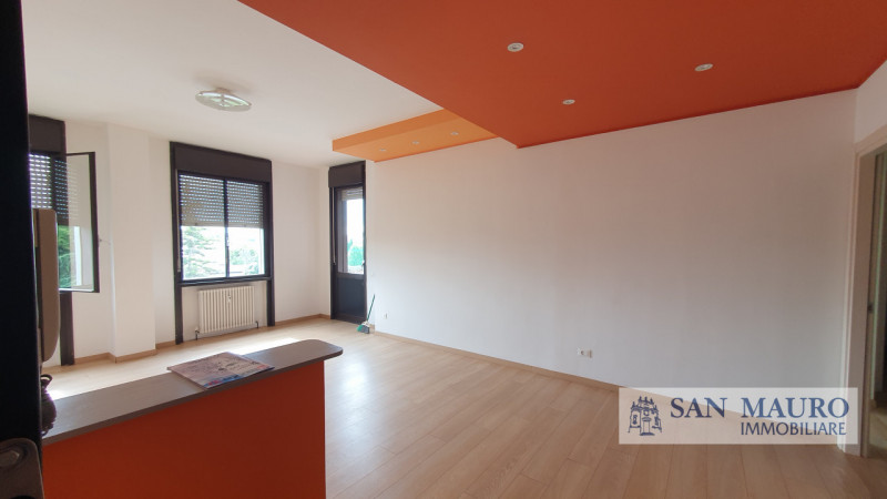 VICENZA - ZONA TEATRO NUOVO: in contesto residenziale molto tranquillo, proponiamo un appartament...