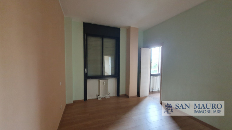VICENZA - ZONA TEATRO NUOVO: in contesto residenziale molto tranquillo, proponiamo un appartament...