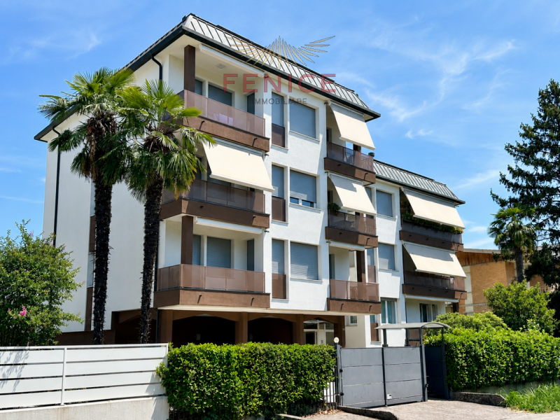 Ampi spazi, comfort moderno e una posizione che tutti desiderano: la casa che stavi aspettando.

...