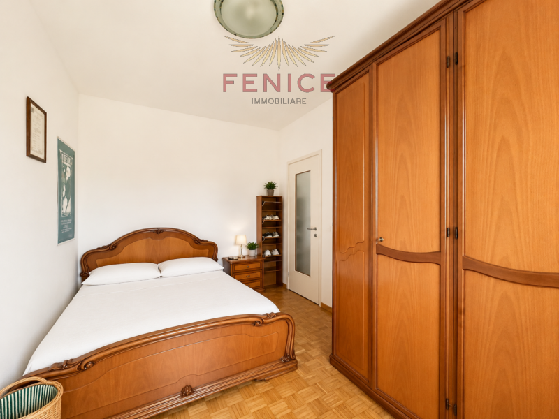 Ampi spazi, comfort moderno e una posizione che tutti desiderano: la casa che stavi aspettando.

...
