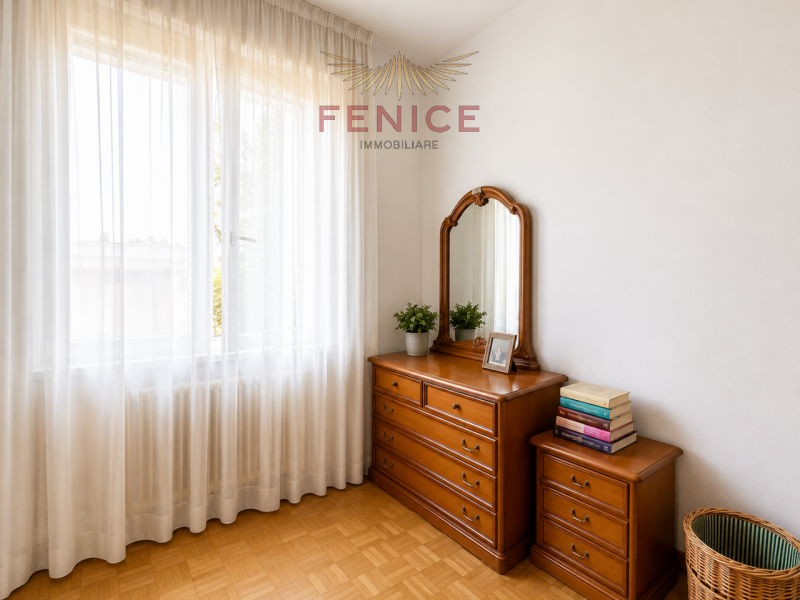 Ampi spazi, comfort moderno e una posizione che tutti desiderano: la casa che stavi aspettando.

...