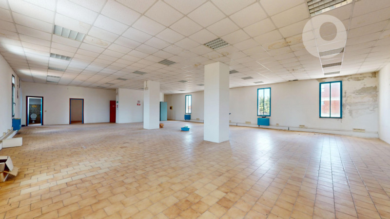 TORRI DI QUARTESOLO 

Inserito nel quartiere di Marola, tranquillo e ben abitato, in una zona par...