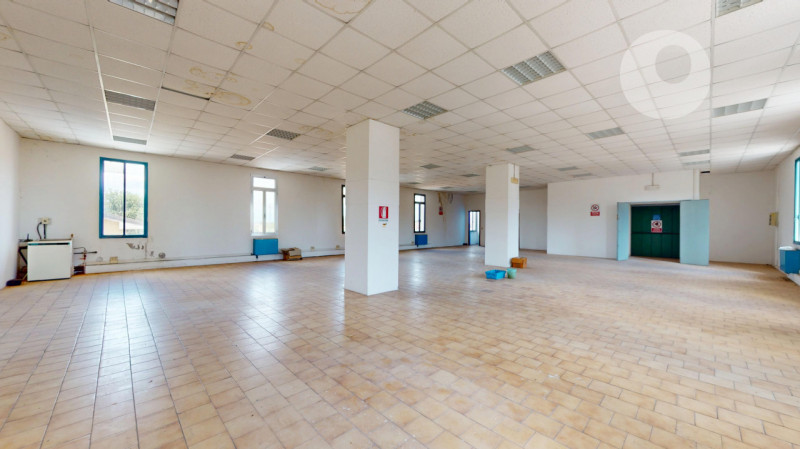 TORRI DI QUARTESOLO 

Inserito nel quartiere di Marola, tranquillo e ben abitato, in una zona par...