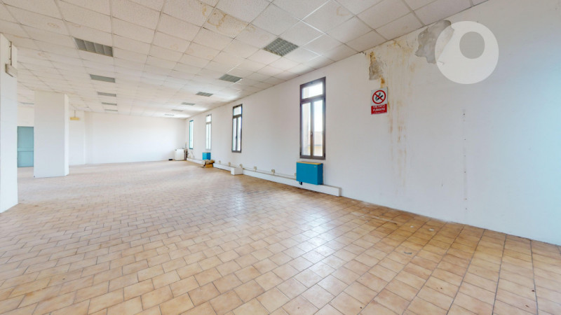 TORRI DI QUARTESOLO 

Inserito nel quartiere di Marola, tranquillo e ben abitato, in una zona par...