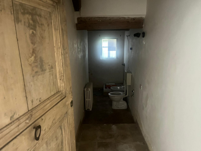 UBICAZIONE E CONTESTO
Nel comune di Camisano Vicentino, proponiamo in locazione un monolocale sit...