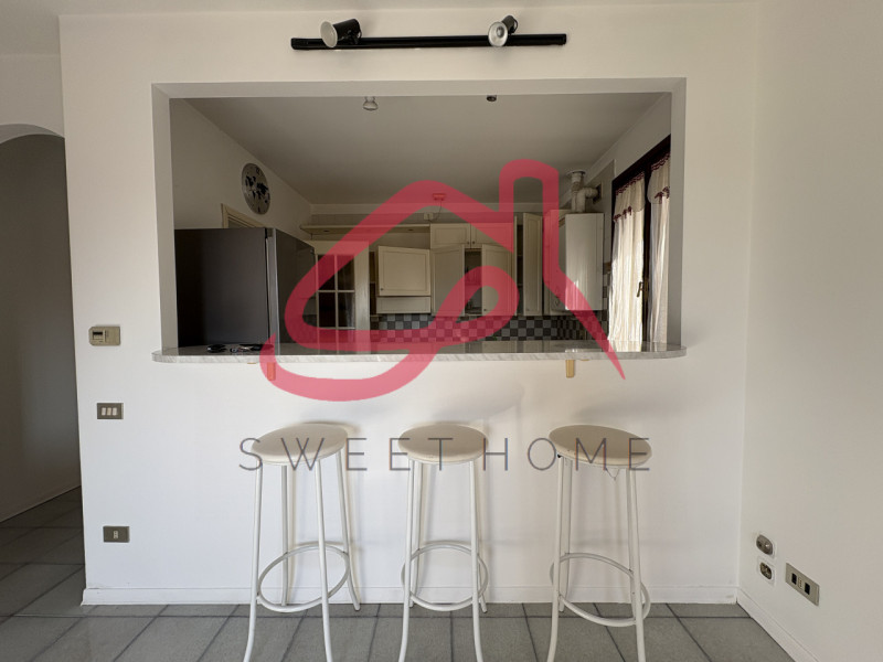 Ponte San Nicolò (Padova) : appartamento trilocale al terzo ed ultimo piano.
Ingresso, cucina abi...
