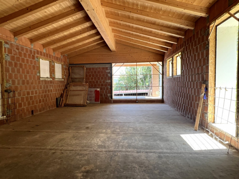 Orgiano (VI):

Con vista sui colli Berici, proponiamo casa singola sviluppata in un unico piano c...