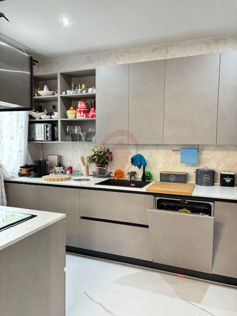 FOSSÒ, CENTRO RIF. P275: Casa Su Misura ha il piacere di proporVi casa singola degli anni 70 comp...