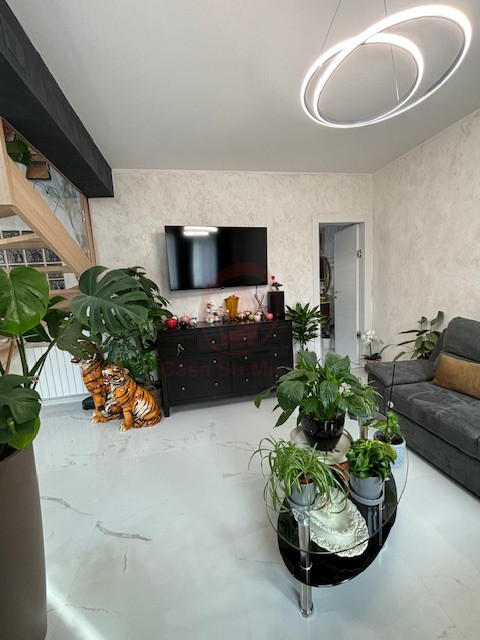 FOSSÒ, CENTRO RIF. P275: Casa Su Misura ha il piacere di proporVi casa singola degli anni 70 comp...