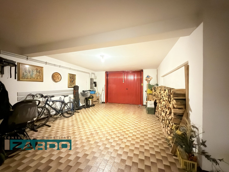 Rif. A-245 (per info G. 350 5383983 | N. 340 9172184 )

Nel cuore di Castello di Godego, in una p...