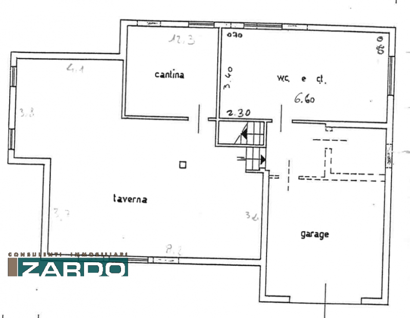 Rif. A-245 (per info G. 350 5383983 | N. 340 9172184 )

Nel cuore di Castello di Godego, in una p...