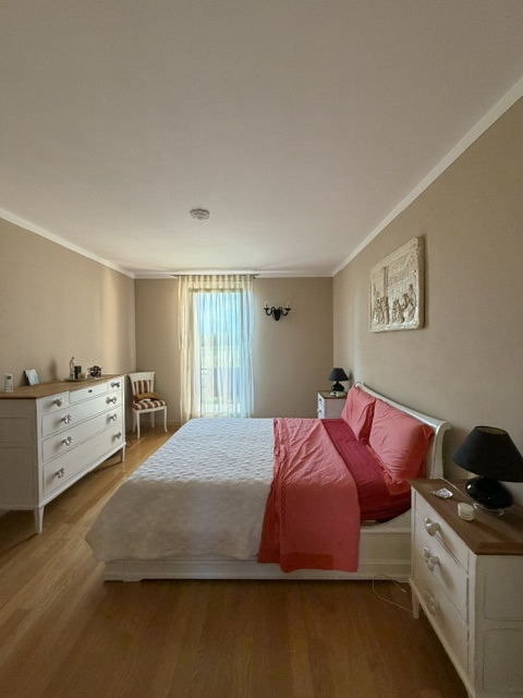 Villa del Conte: Vendesi Porzione centrale con ingresso indipendente e giardino privato con favol...