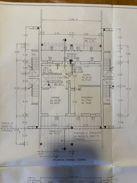 Villa del Conte: Vendesi Porzione centrale con ingresso indipendente e giardino privato con favol...