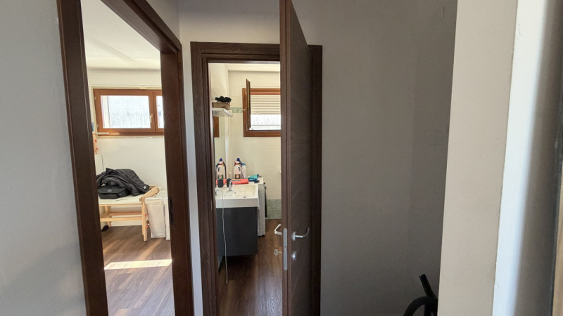 Scopri questo splendido appartamento quadrilocale situato nel cuore della zona Torre di Padova, l...
