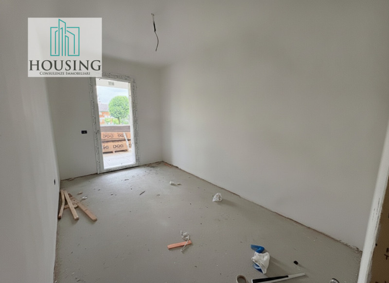Nel cuore di un tranquillo e verdeggiante quartiere residenziale ad Albignasego, proponiamo in ve...