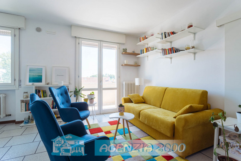 A CONSELVE HO UN BELL' APPARTAMENTO MOLTO CURATO CON ARREDO NUOVO PER TE!!! AL TERZO PIANO CON GI...