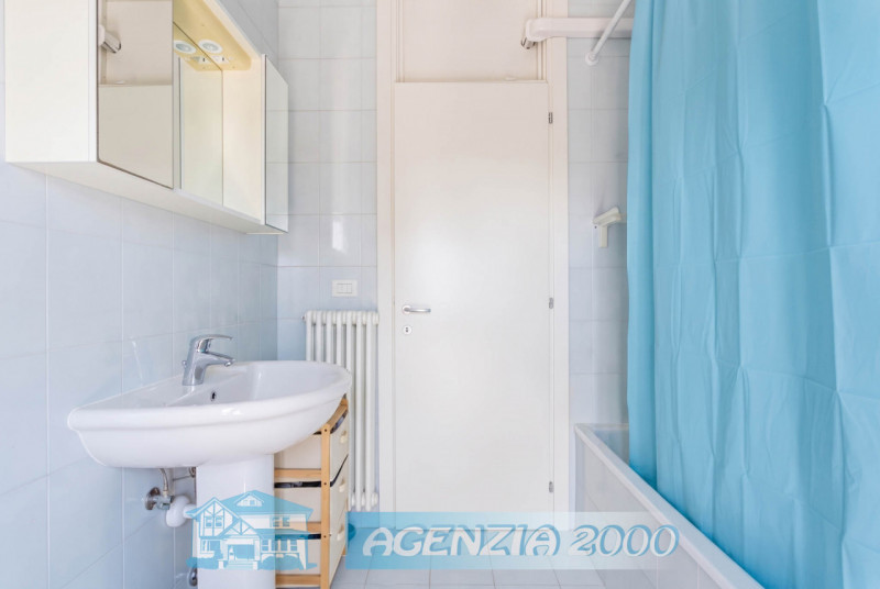 A CONSELVE HO UN BELL' APPARTAMENTO MOLTO CURATO CON ARREDO NUOVO PER TE!!! AL TERZO PIANO CON GI...