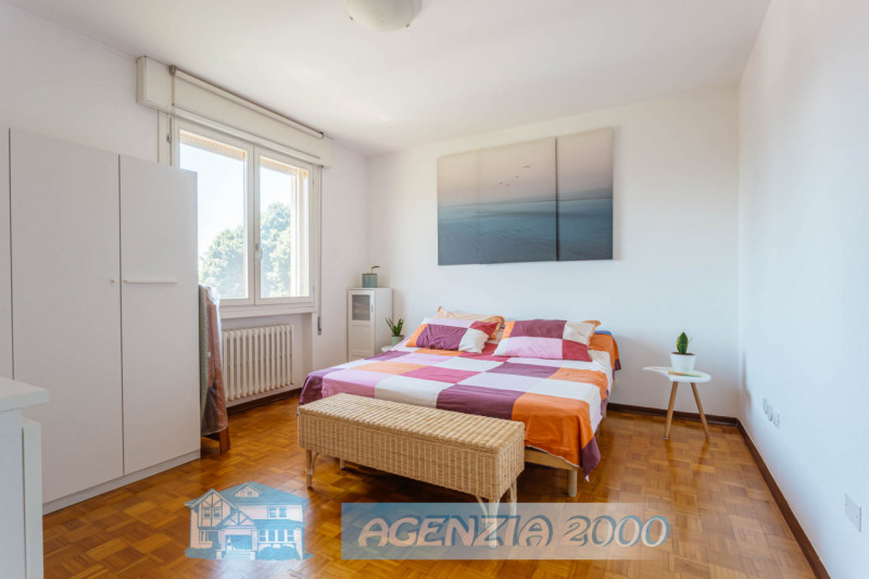 A CONSELVE HO UN BELL' APPARTAMENTO MOLTO CURATO CON ARREDO NUOVO PER TE!!! AL TERZO PIANO CON GI...