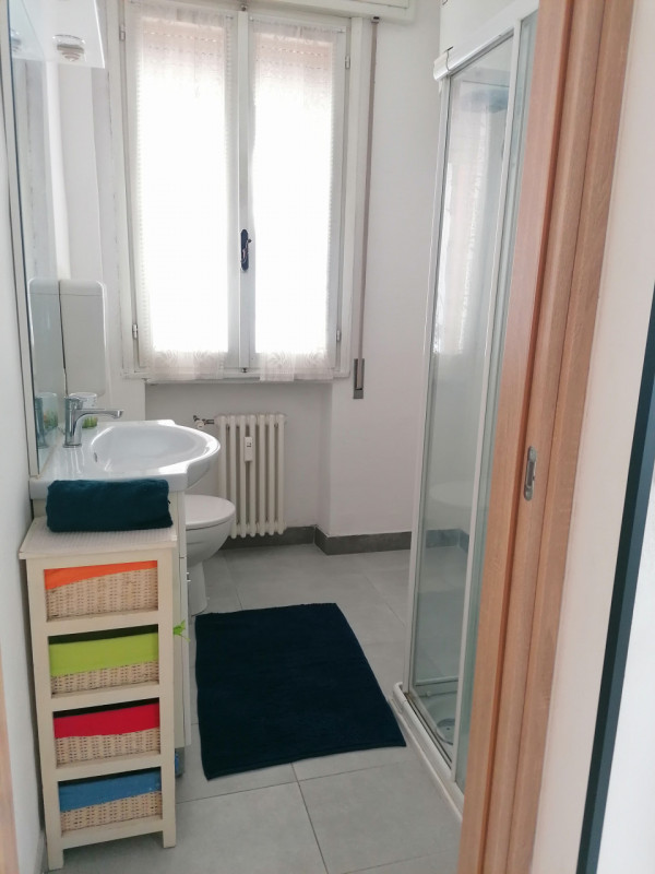 Immobile in esclusiva al Gruppo Padova MLS. 

CADONEGHE - CASTAGNARA - In zona residenziale, como...