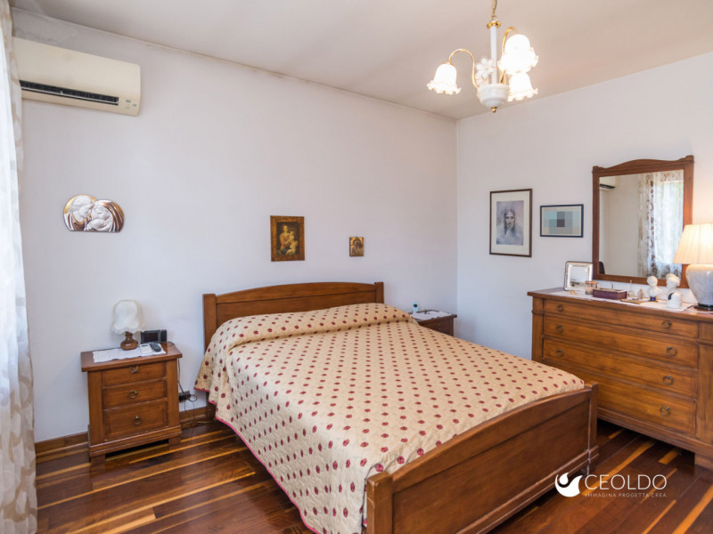 VIGONZA LOCALITA' Pionca vi proponiamo una villa  con SPAZIO E PRIVACY A DUE PASSI DAI SERVIZI

C...