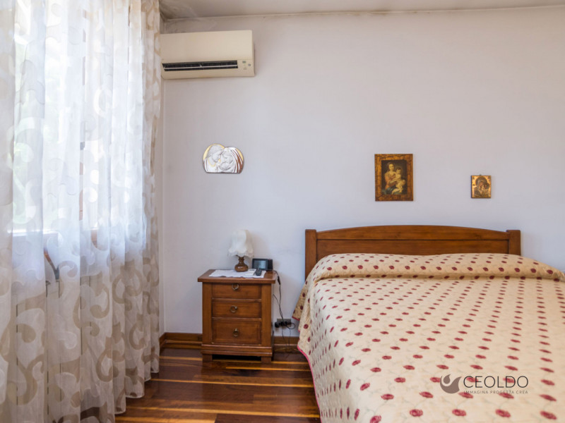VIGONZA LOCALITA' Pionca vi proponiamo una villa  con SPAZIO E PRIVACY A DUE PASSI DAI SERVIZI

C...