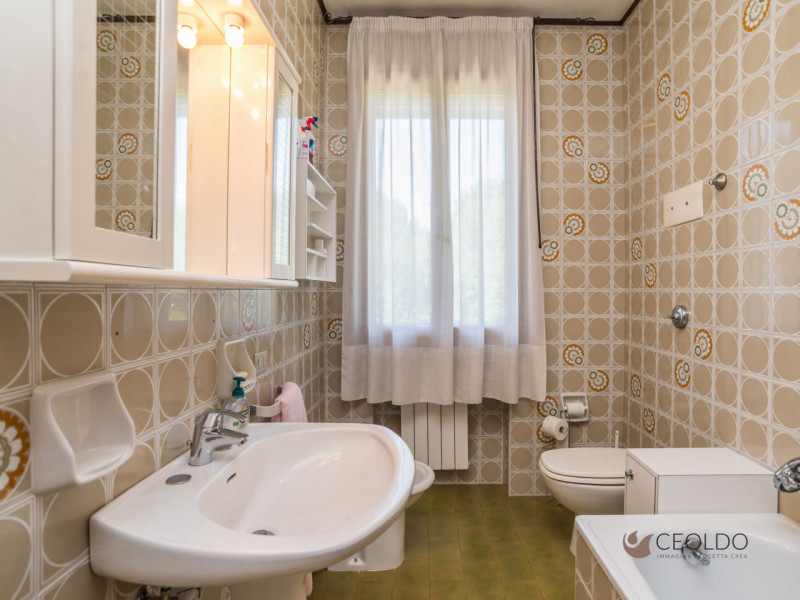 VIGONZA LOCALITA' Pionca vi proponiamo una villa  con SPAZIO E PRIVACY A DUE PASSI DAI SERVIZI

C...