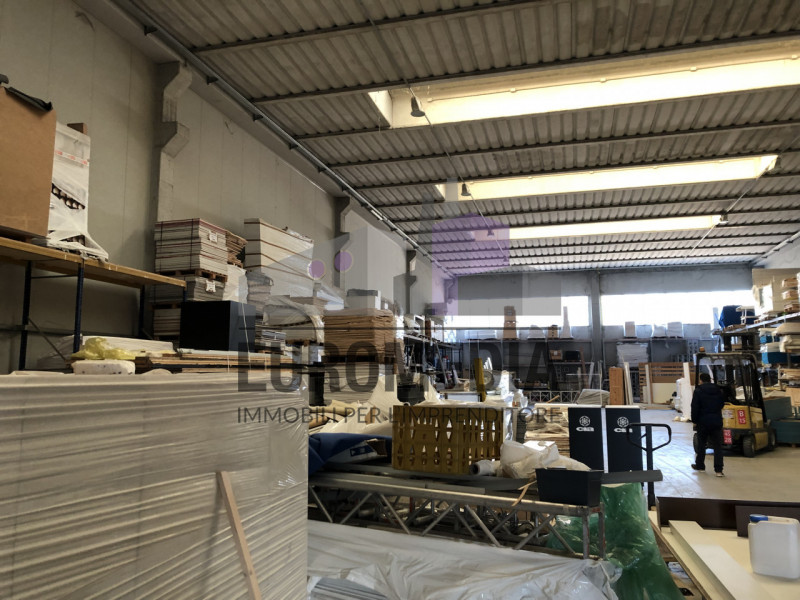 BRENDOLA; Uscita casello autostradale, Rif. 1400_c1_ANTONIO – Per informazioni: 338.4892021
EUROM...