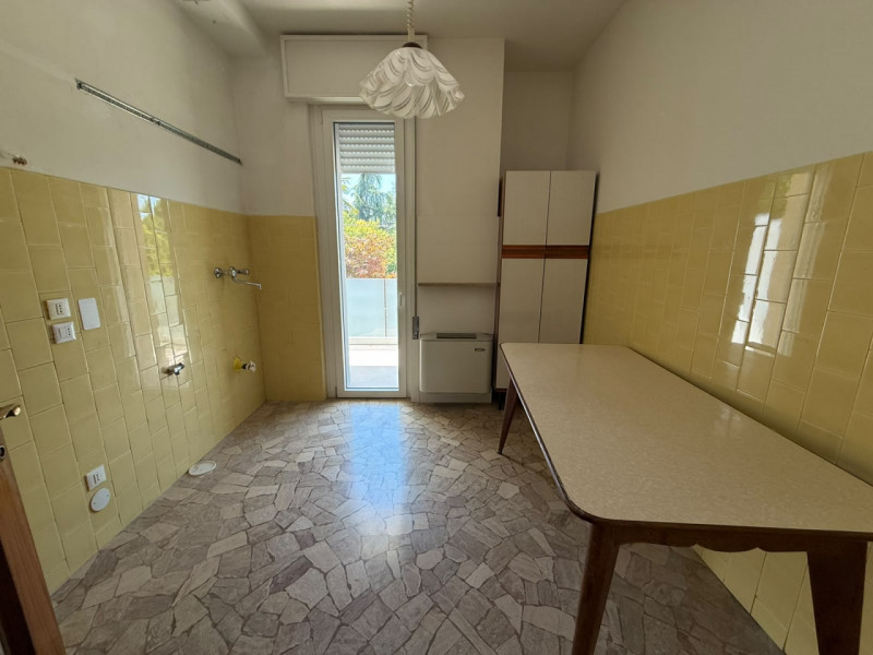 STRADA DI POLEGGE.

In contesto ben abitato e moderno a pochi minuti dalla città di Vicenza propo...