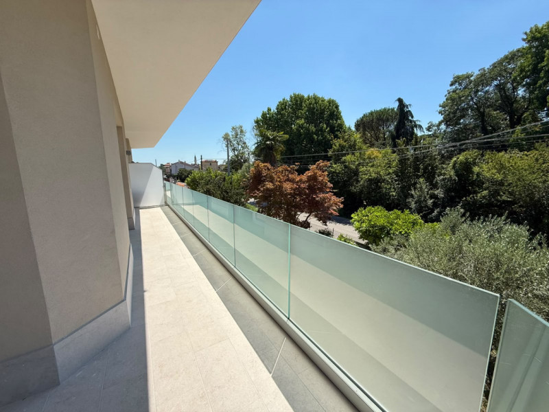 STRADA DI POLEGGE.

In contesto ben abitato e moderno a pochi minuti dalla città di Vicenza propo...